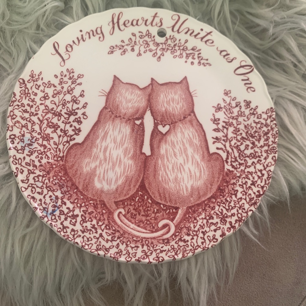 Loving Hearts cat wall plaque